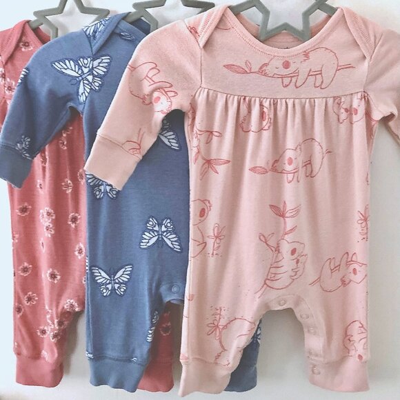 2/$20 Carters Romper Bundle 0-3M - Picture 1 of 10